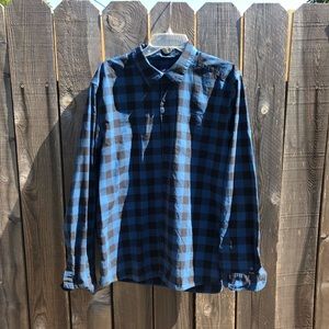 Patagonia Flannel Men’s Large blue Buffalo Check